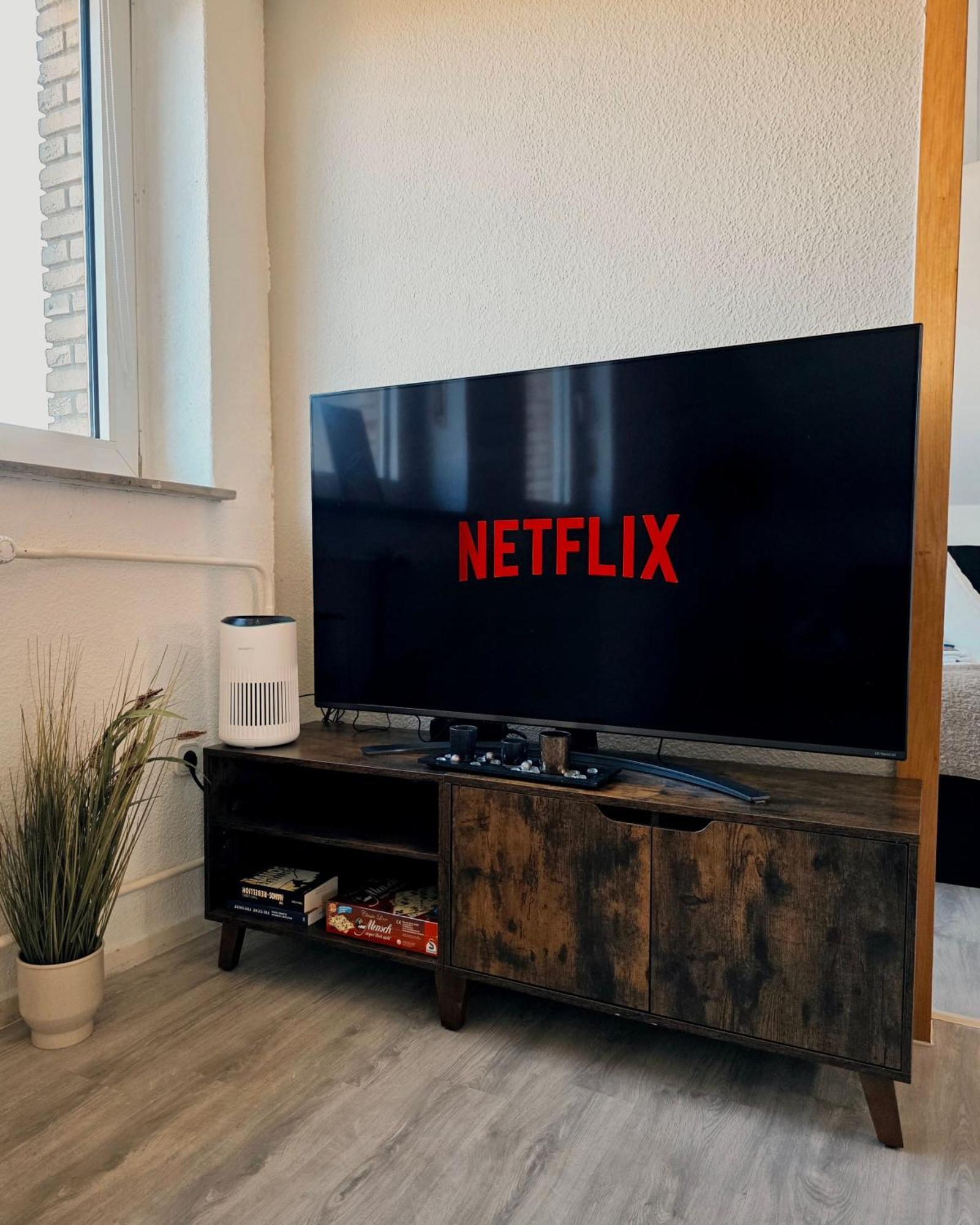 Ama Home Apartment In Hiddenhausen - Wlan, Smart-Tv - Nahe A30 & A2 - Nur 10 Min Von Herford المظهر الخارجي الصورة